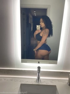 16042527