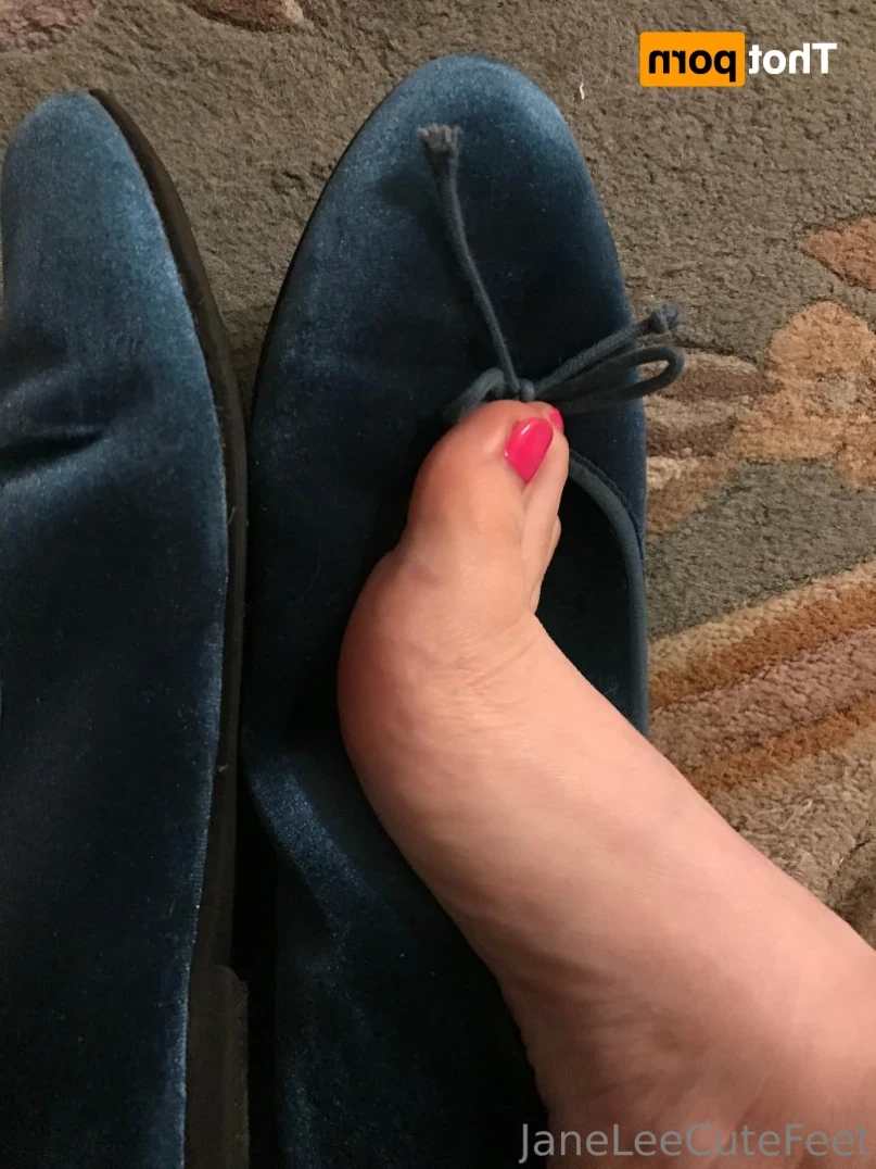 janeleecutefeet Onlyfans leaked photo 14435069 on Hotleaks.tv
