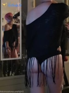 13688921