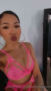 1737221