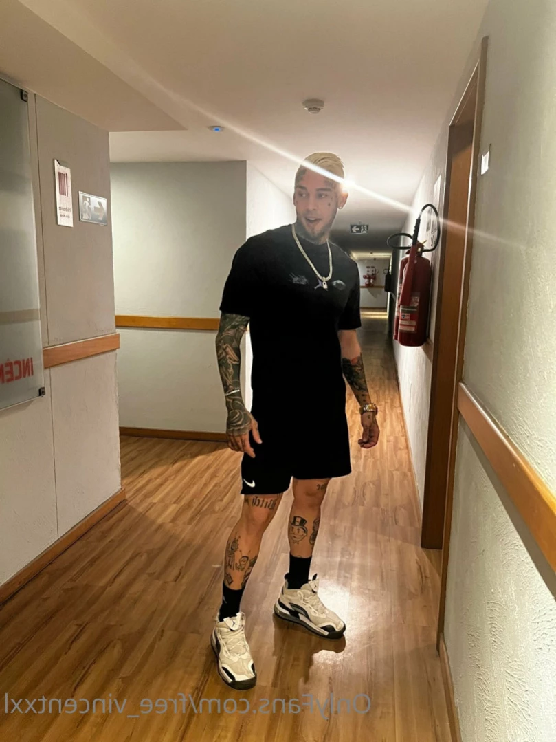 Vincent XXL 🔞 (FREE) [ freevincentxxl ] Onlyfans leaked photo 11787948 on Hotleaks.tv