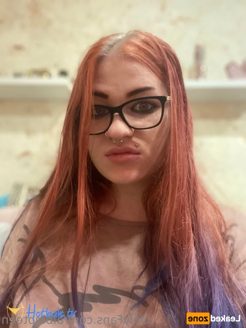 albinoteen Onlyfans leaked photo 16387145 on Hotleaks.tv