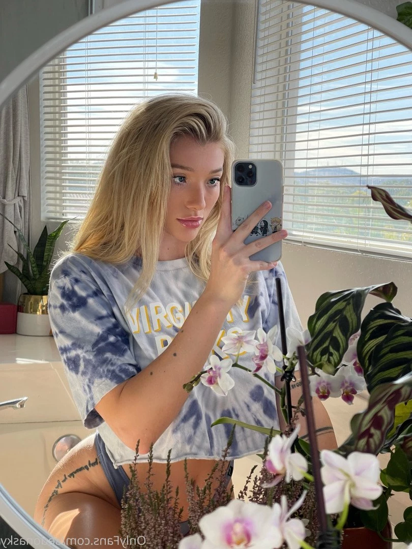 Sedona Sky [ sedonasky ] Onlyfans leaked photo 1072976 on Hotleaks.tv