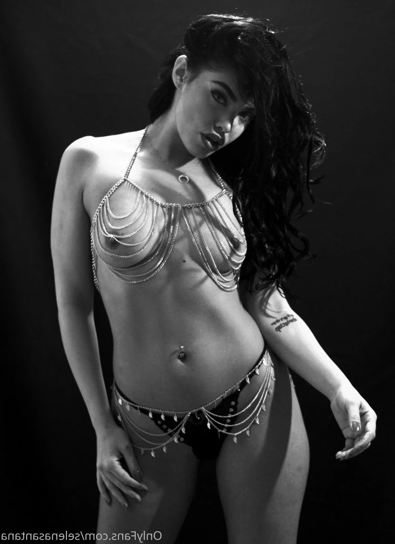 Selena Santana [ selenasantana ] Onlyfans leaked photo 1073924 on Hotleaks.tv