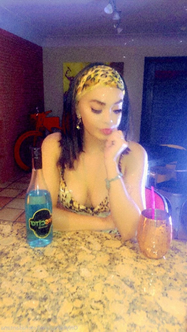 Selena Santana [ selenasantana ] Onlyfans leaked photo 1073947 on Hotleaks.tv