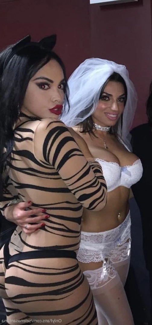 Selena Santana [ selenasantana ] Onlyfans leaked photo 1074184 on Hotleaks.tv