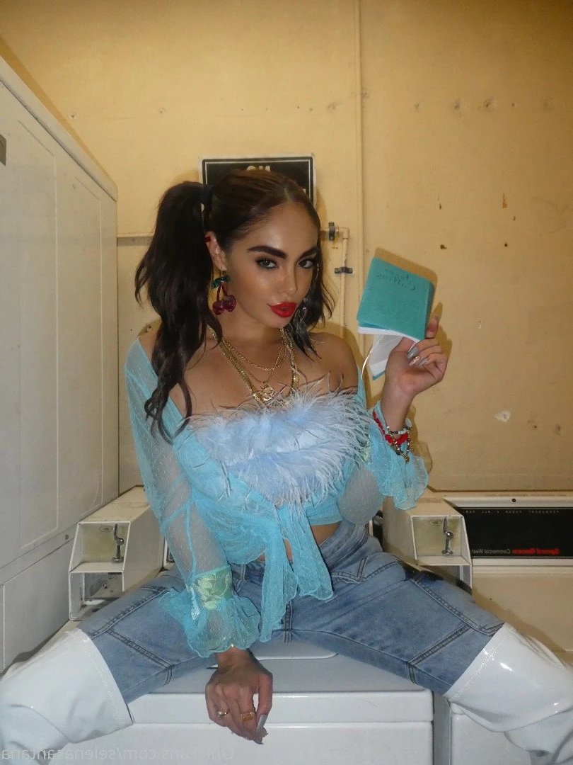 Selena Santana [ selenasantana ] Onlyfans leaked photo 1074237 on Hotleaks.tv