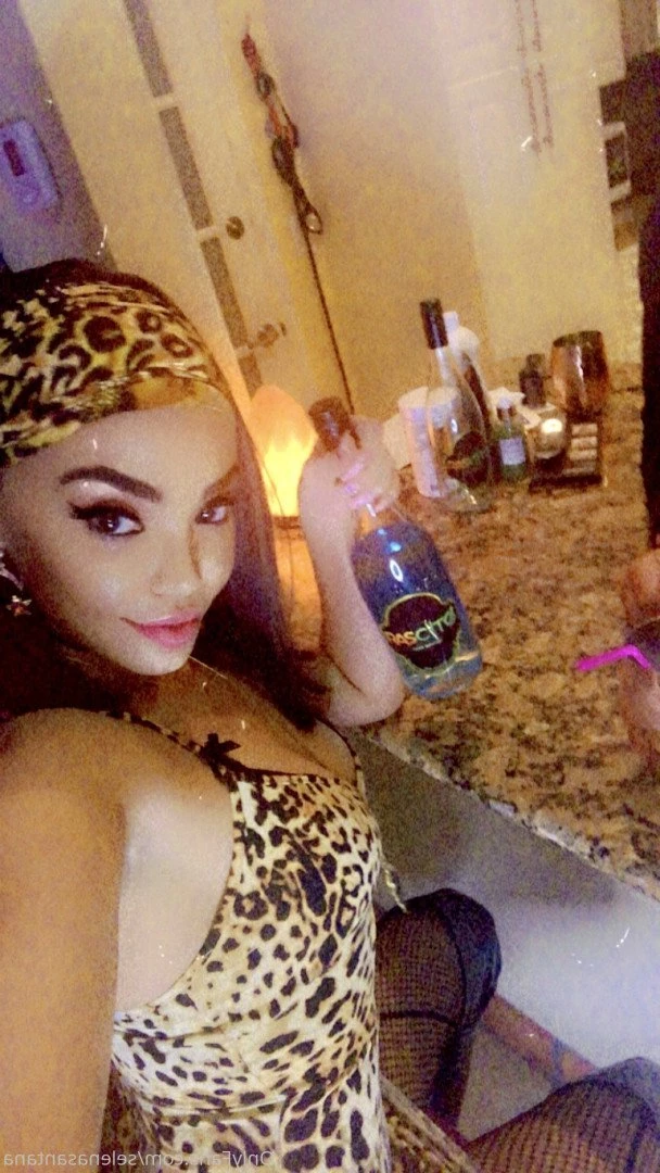 Selena Santana [ selenasantana ] Onlyfans leaked photo 1074303 on Hotleaks.tv