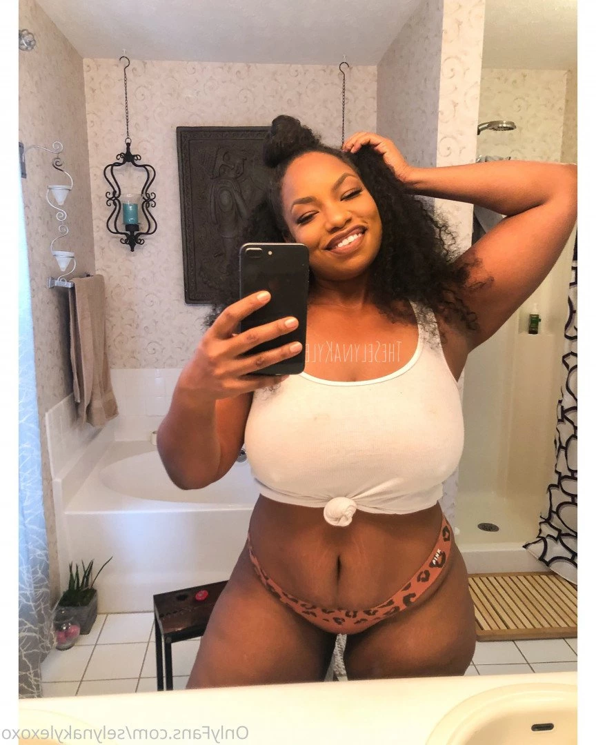 BIG BOOTY FREAK 😝 [ selynakylexoxo ] Onlyfans leaked photo 1074967 on Hotleaks.tv