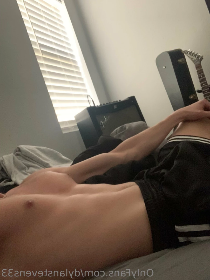 D Stevens 👅 [ dstevens33 ] Onlyfans leaked photo 16293462 on Hotleaks.tv