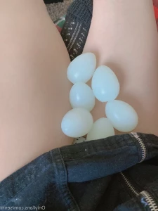 1076688