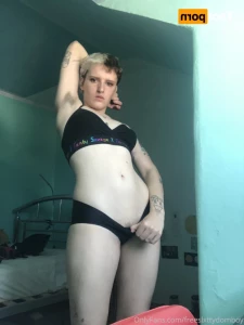16006104