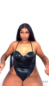 16193095