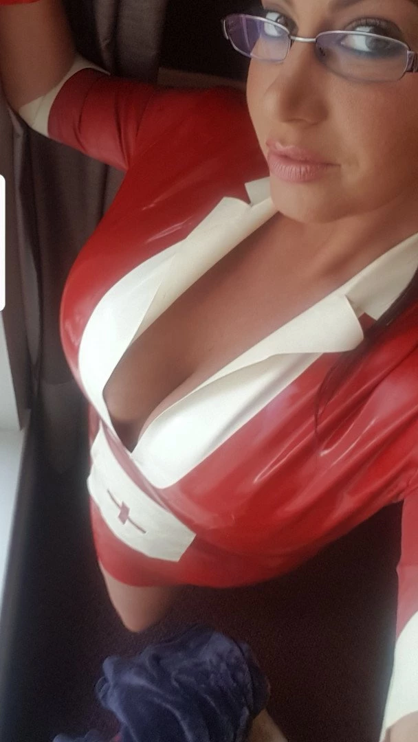Emma Butt [ sexyemmabutt ] Onlyfans leaked photo 1082438 on Hotleaks.tv