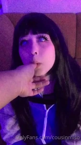 16330352
