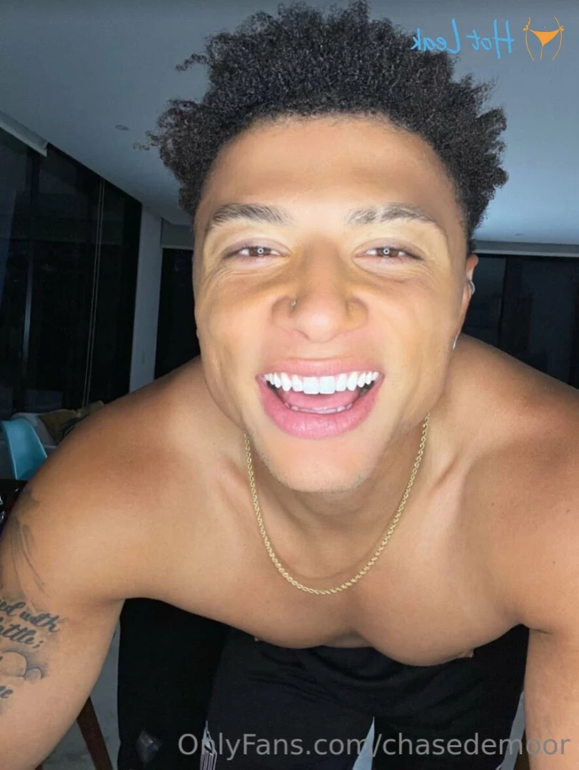 Chase DeMoor 🍆💦😩💛 [ chasedemoor ] Onlyfans leaked photo 16341607 on Hotleaks.tv
