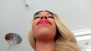 Giantess Goldenlace [ gtsgoldenlace ] Onlyfans leaked video 18058042 on Hotleaks.tv
