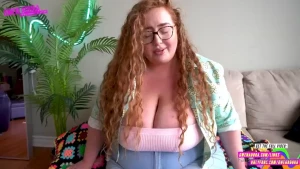 Gwen Adora 💕 TOP BBW ON OF 🏆 [ gwenadora ] Onlyfans leaked video 18057746 on Hotleaks.tv