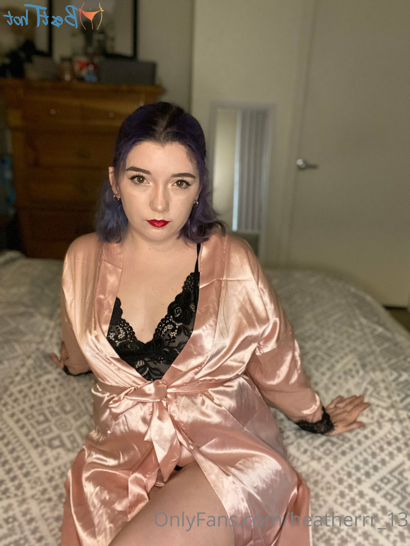 🩷Heather🩷 [ heatherrr_13 ] Onlyfans leaked photo 17781854 on Hotleaks.tv