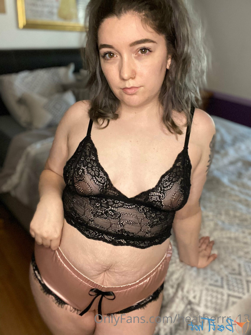🩷Heather🩷 [ heatherrr_13 ] Onlyfans leaked photo 17781909 on Hotleaks.tv