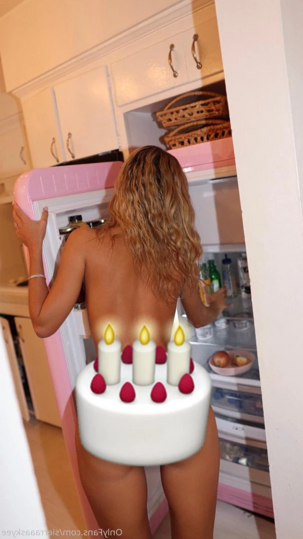 sierraaaskyee Onlyfans leaked photo 1093506 on Hotleaks.tv