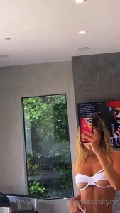 sierraaaskyee Onlyfans leaked video 9429730 on Hotleaks.tv