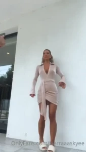 sierraaaskyee Onlyfans leaked video 9429807 on Hotleaks.tv
