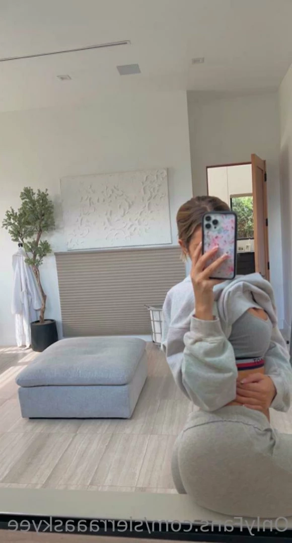 sierraaaskyee Onlyfans leaked photo 14017989 on Hotleaks.tv