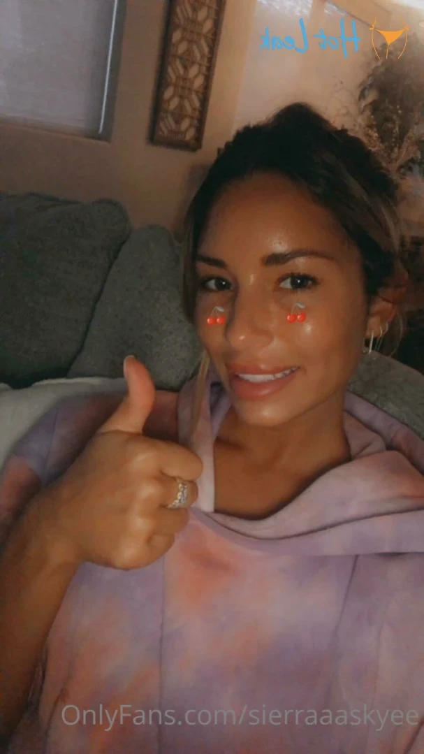 sierraaaskyee Onlyfans leaked photo 15415058 on Hotleaks.tv