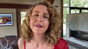 Holly Randall [ hollyrandall ] Onlyfans leaked video 18053685 on Hotleaks.tv