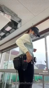 18052708