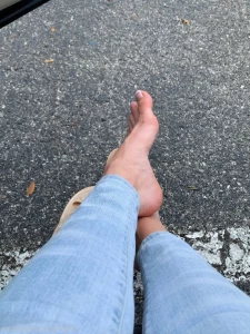 1095425
