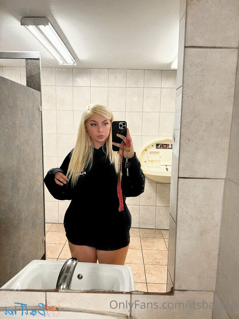 𝐇𝐚𝐧𝐧𝐚𝐡 𝐓𝐨𝐩 𝟐% [ itsbabieh ] Onlyfans leaked photo 17450124 on Hotleaks.tv