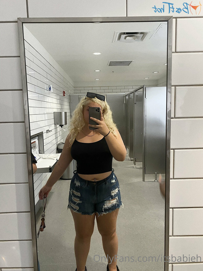 𝐇𝐚𝐧𝐧𝐚𝐡 𝐓𝐨𝐩 𝟐% [ itsbabieh ] Onlyfans leaked photo 17450314 on Hotleaks.tv