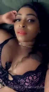 itsskyyblack Onlyfans leaked video 18048126 on Hotleaks.tv