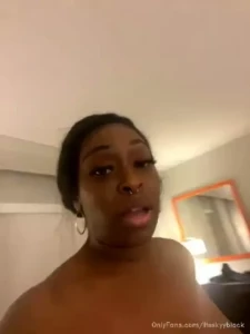 itsskyyblack Onlyfans leaked video 18048279 on Hotleaks.tv