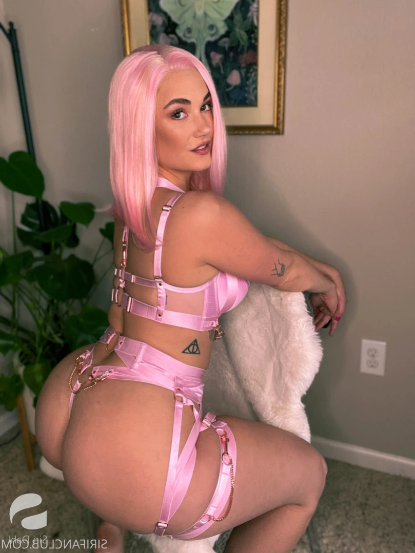 Siri Dahl [ siridahl ] Onlyfans leaked photo 16223058 on Hotleaks.tv