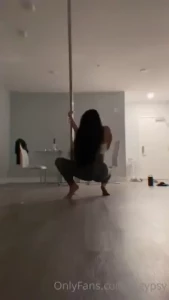 japanesecream Onlyfans leaked video 18046173 on Hotleaks.tv