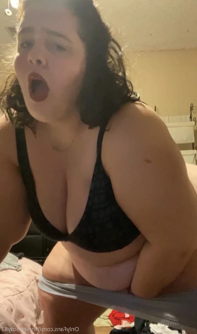 Jennie [ jenniebooty87 ] Onlyfans leaked photo 17660206 on Hotleaks.tv