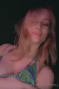 JessicaLou [ jessicalousg ] Onlyfans leaked video 18044082 on Hotleaks.tv
