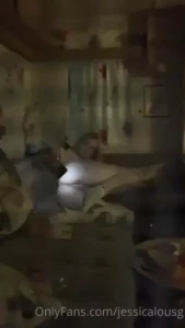 JessicaLou [ jessicalousg ] Onlyfans leaked video 18044116 on Hotleaks.tv