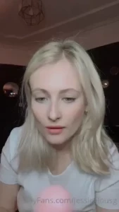 JessicaLou [ jessicalousg ] Onlyfans leaked video 18044137 on Hotleaks.tv