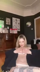 JessicaLou [ jessicalousg ] Onlyfans leaked video 18044185 on Hotleaks.tv