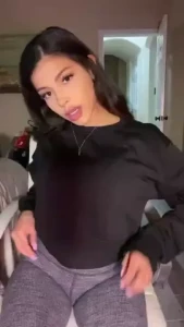 Skyler Lo VIP [ skylerlo ] Onlyfans leaked video 18365362 on Hotleaks.tv