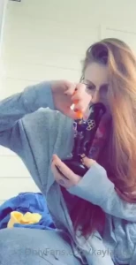 18040372