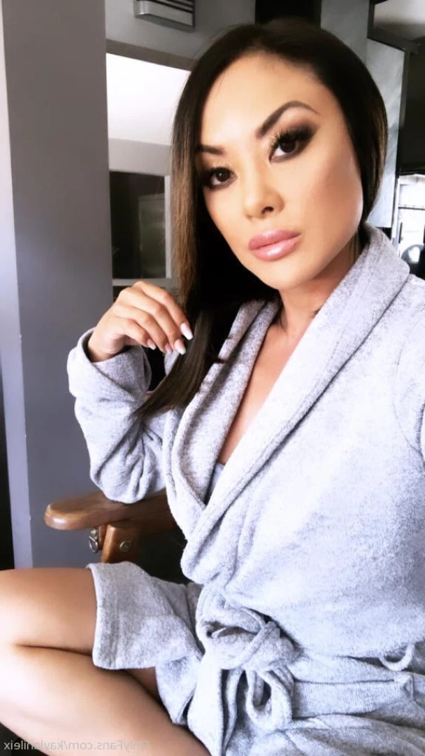 Kaylani Lei [ kaylanileix ] Onlyfans leaked photo 17842400 on Hotleaks.tv