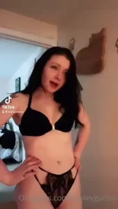 Kayley [ kayleygurlxo ] Onlyfans leaked video 18039881 on Hotleaks.tv