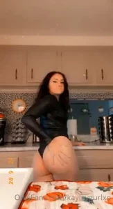 Kayley [ kayleygurlxo ] Onlyfans leaked video 18039887 on Hotleaks.tv