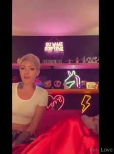 𝕂𝕖𝕣𝕚 𝕃𝕠𝕧𝕖 [ kerilov3 ] Onlyfans leaked video 18038683 on Hotleaks.tv