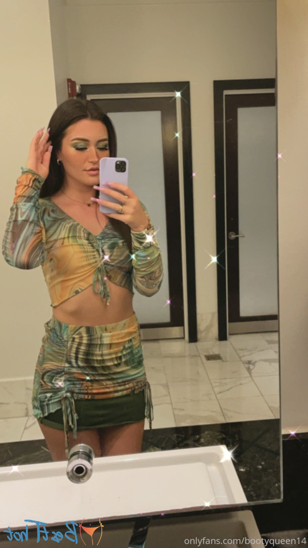 Kira 🍑 [ kiraslapsfree ] Onlyfans leaked photo 17673579 on Hotleaks.tv